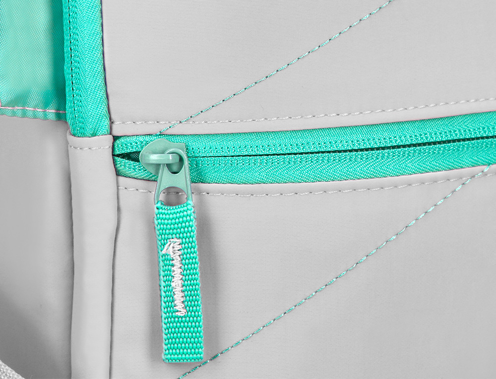 MOCHILA ANTARTIK BASIC PACK CON BOLSILLO PARA PORTATIL GRIS 20 L 300X160X420 MM