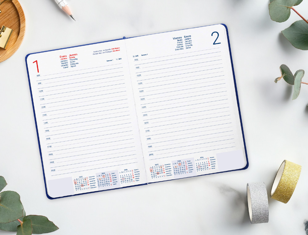 AGENDA ENCUADERNADA LIDERPAPEL MYKONOS 150X210 MM 2026 DIA PAGINA VERDE CLARO PAPEL 70 GR FSC