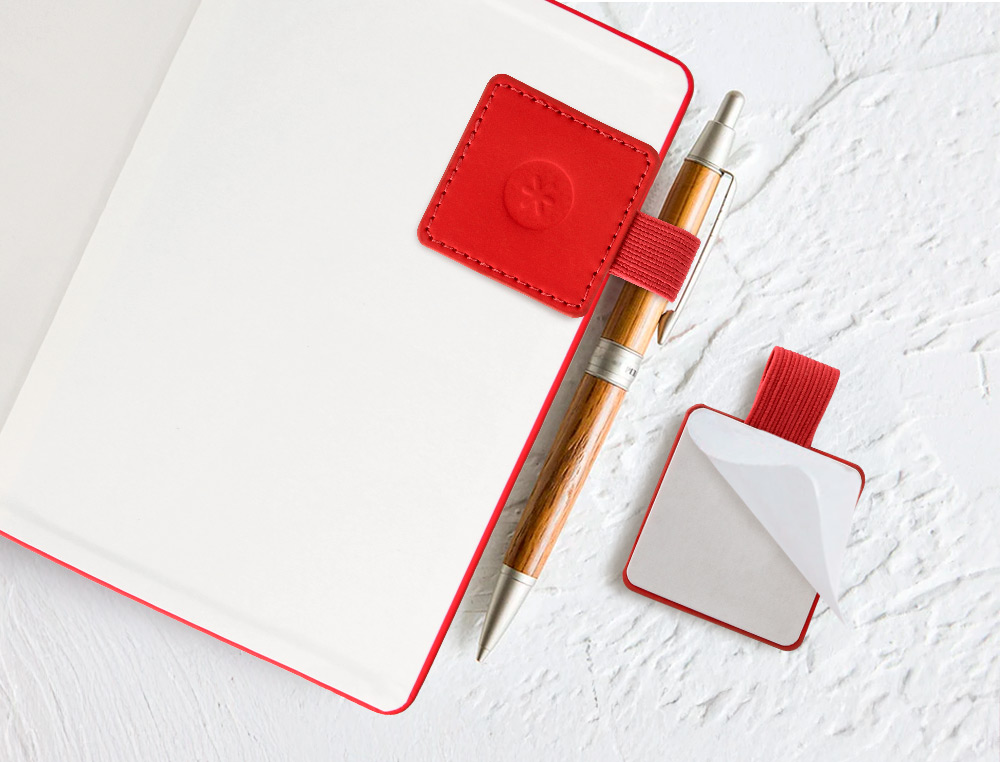 PORTABOLIGRAFO AUTOADHESIVO ANTARTIK PARA CUADERNO NOTE CON ELASTICO HASTA 15 MM GROSOR 80 MM ROJO 40X40 MM